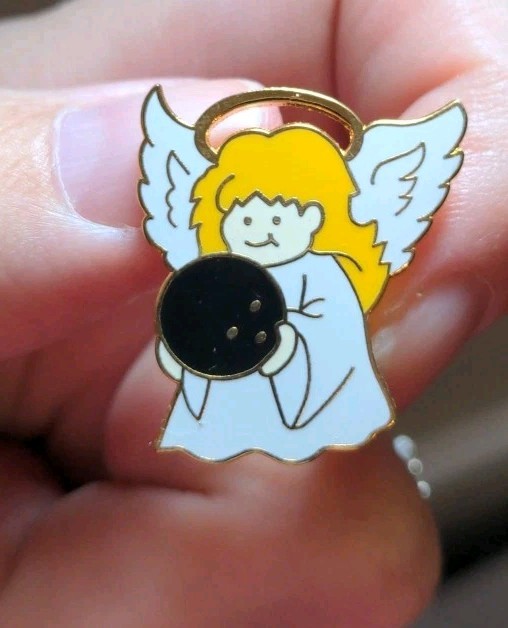 Vintage Cloisonne Angel Bowler Pin Circle 1980s
