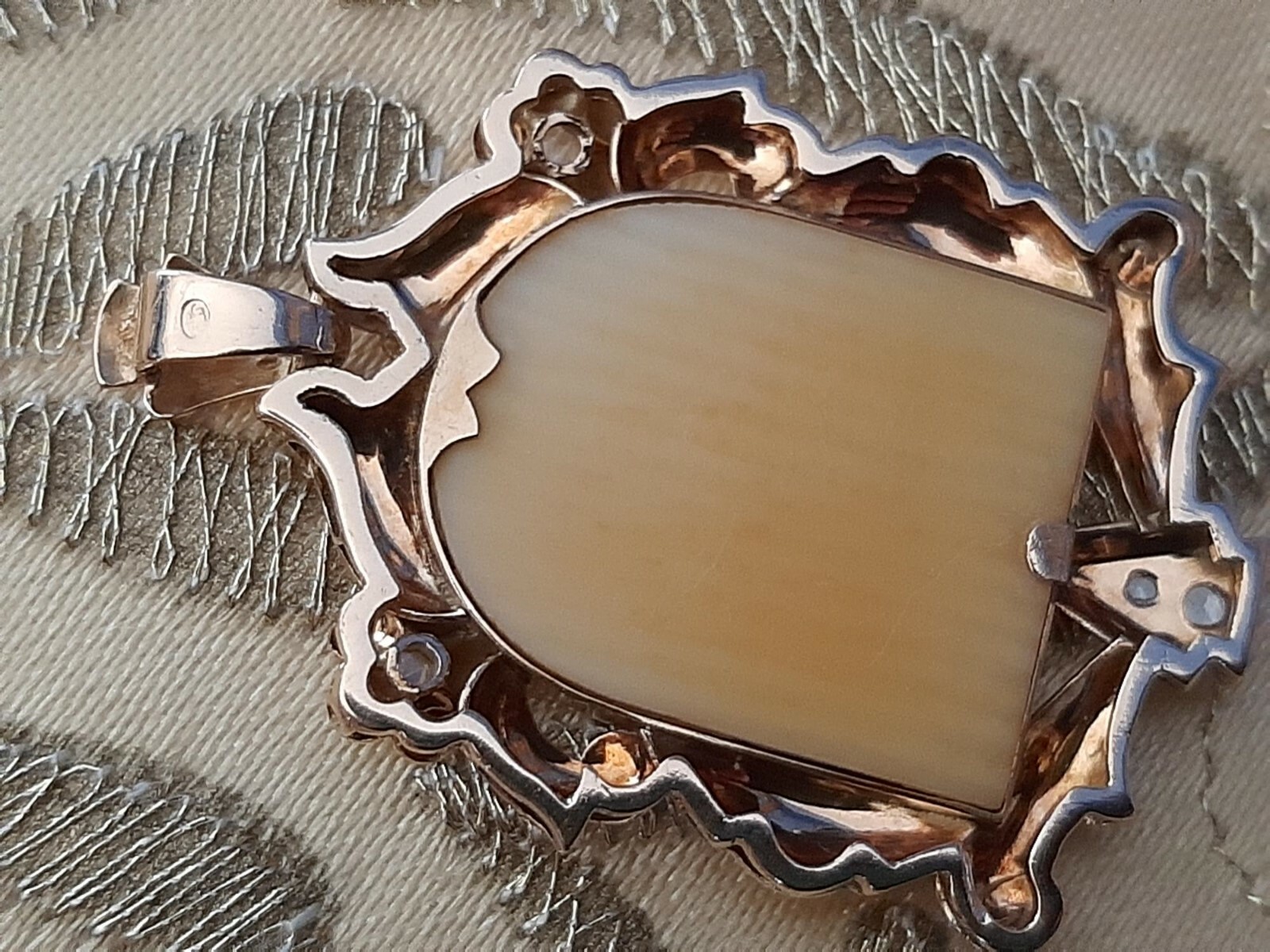 Fine Antique Art Deco 18K 18CT Gold Diamonds Virgen Mary Medal Pendant Ca 1930