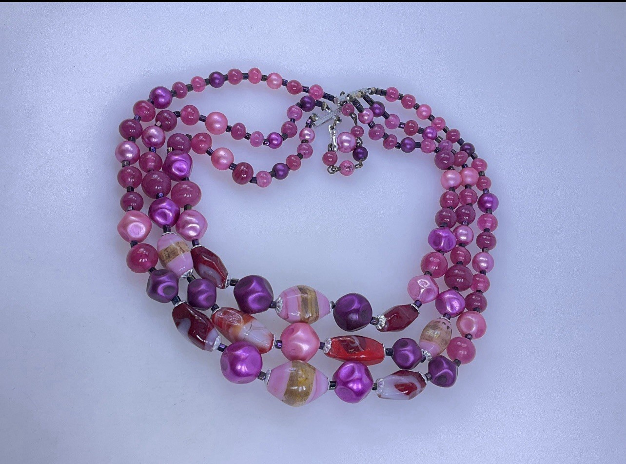 Vintage 3 Strands Art Glass & Lucite Beads Pink Red Brown Purple Silvertone 15”