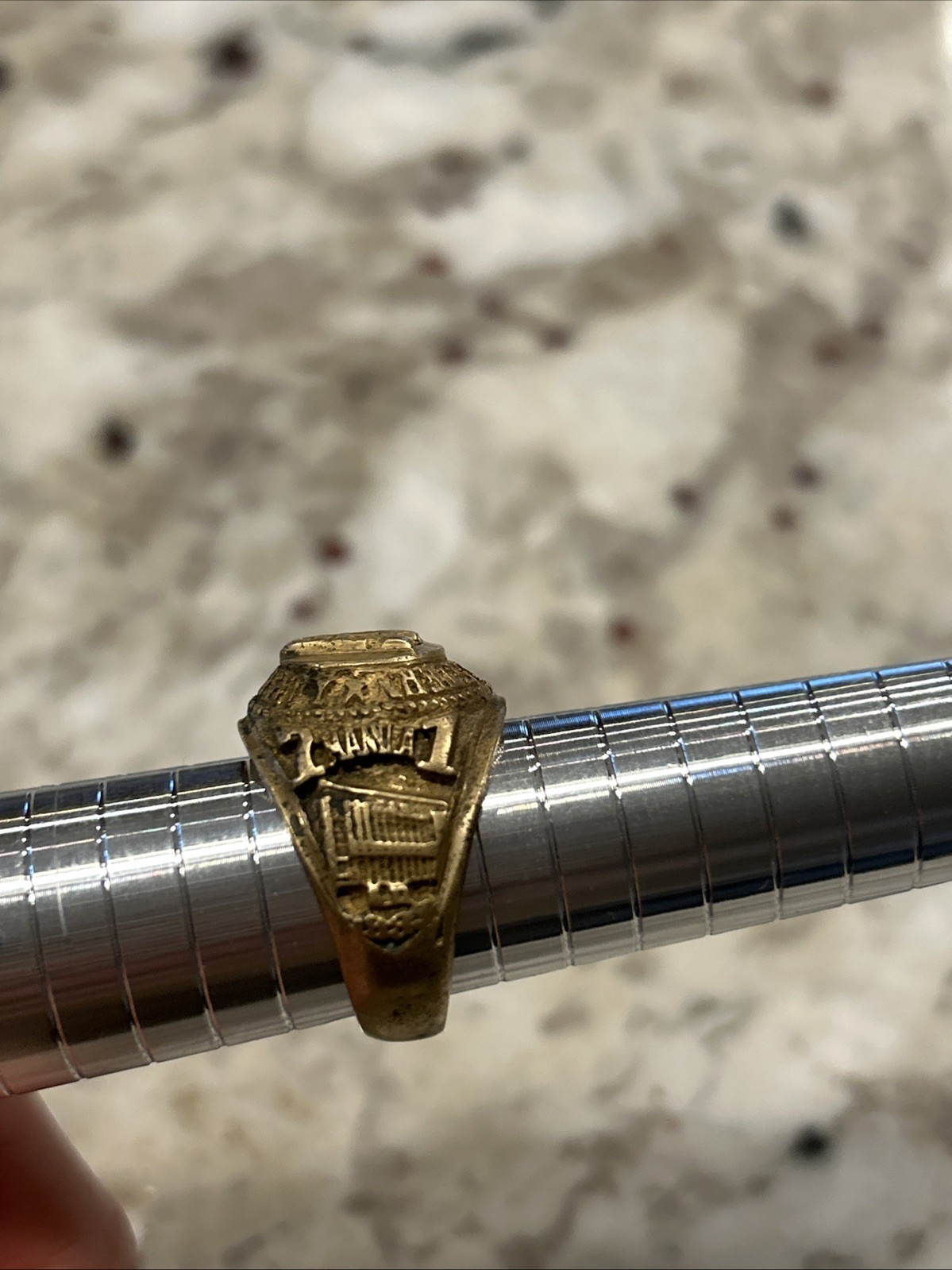 Vintage Class Ring Far Eastern University 1971 Medical School Size 9.5, 12 Grams