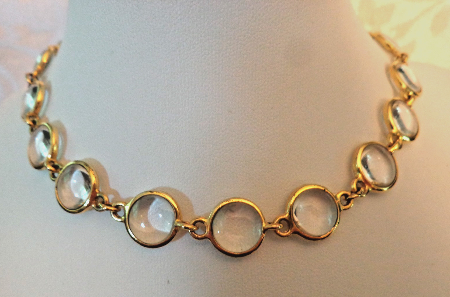 Vintage Bezel Set Round Clear Glass Bead Chocker Necklace 16 3/4″ with Extender