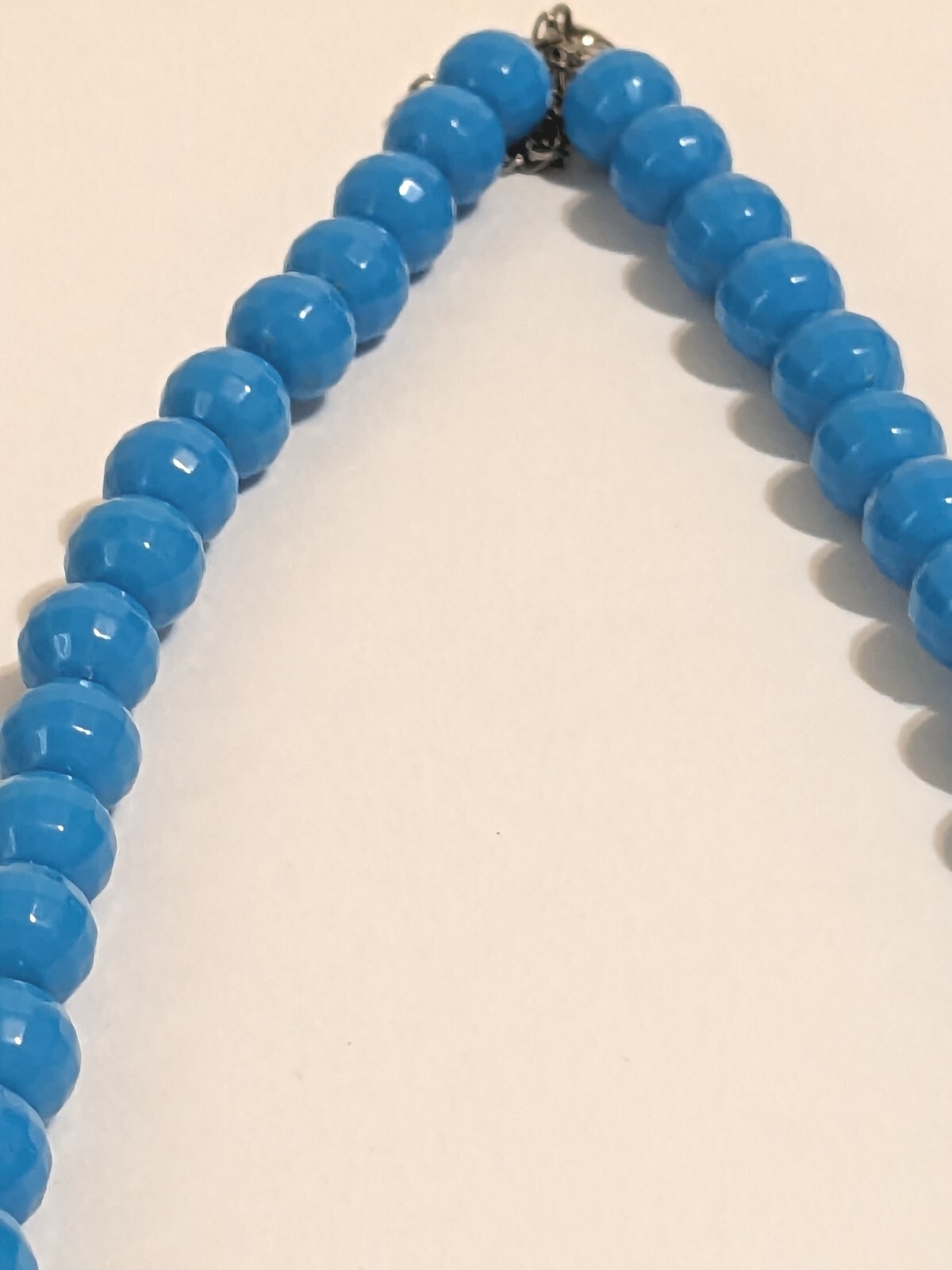 Blue Graduating Bead Faceted Acrylic Necklace. Retro Style. MCM Inspired. 28 In.