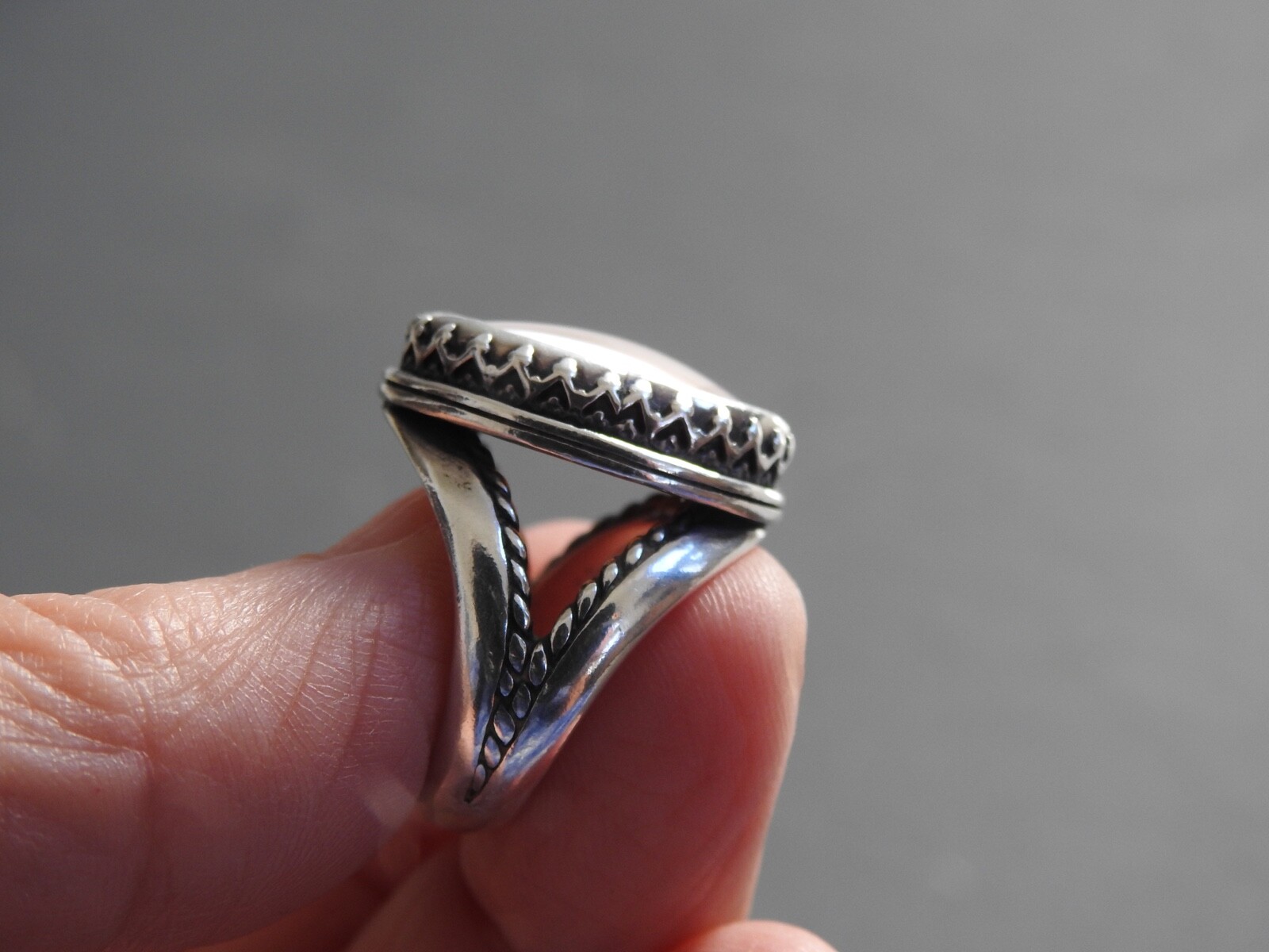 vintage Carolyn Pollack MOP STERLING SILVER ring oval shel mother of pearl 7.5