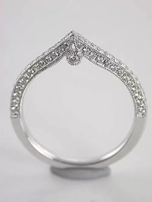 Fabulous Antique Crown Shape 10K White Gold & Sparkle 0.26CT Real Diamond Band