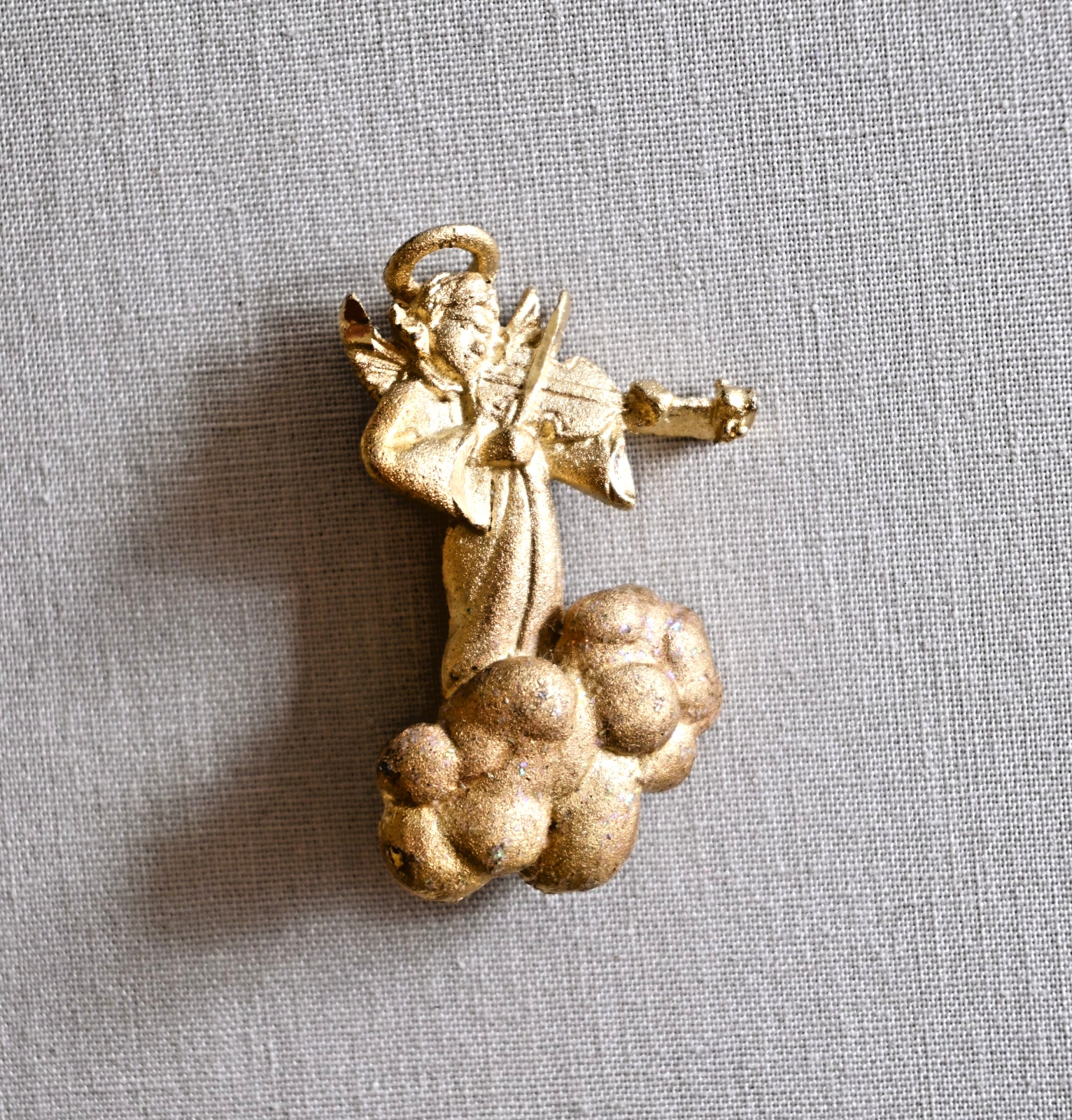 Vintage Guardian Angel Playing Violin on a Sparkly Cloud in Heaven Brooch Pin