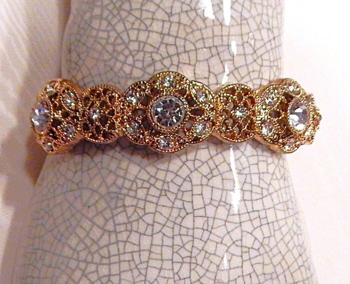 Retro Vintage MONET Rhinestone Cuff Bracelet Stretch NWOT S41