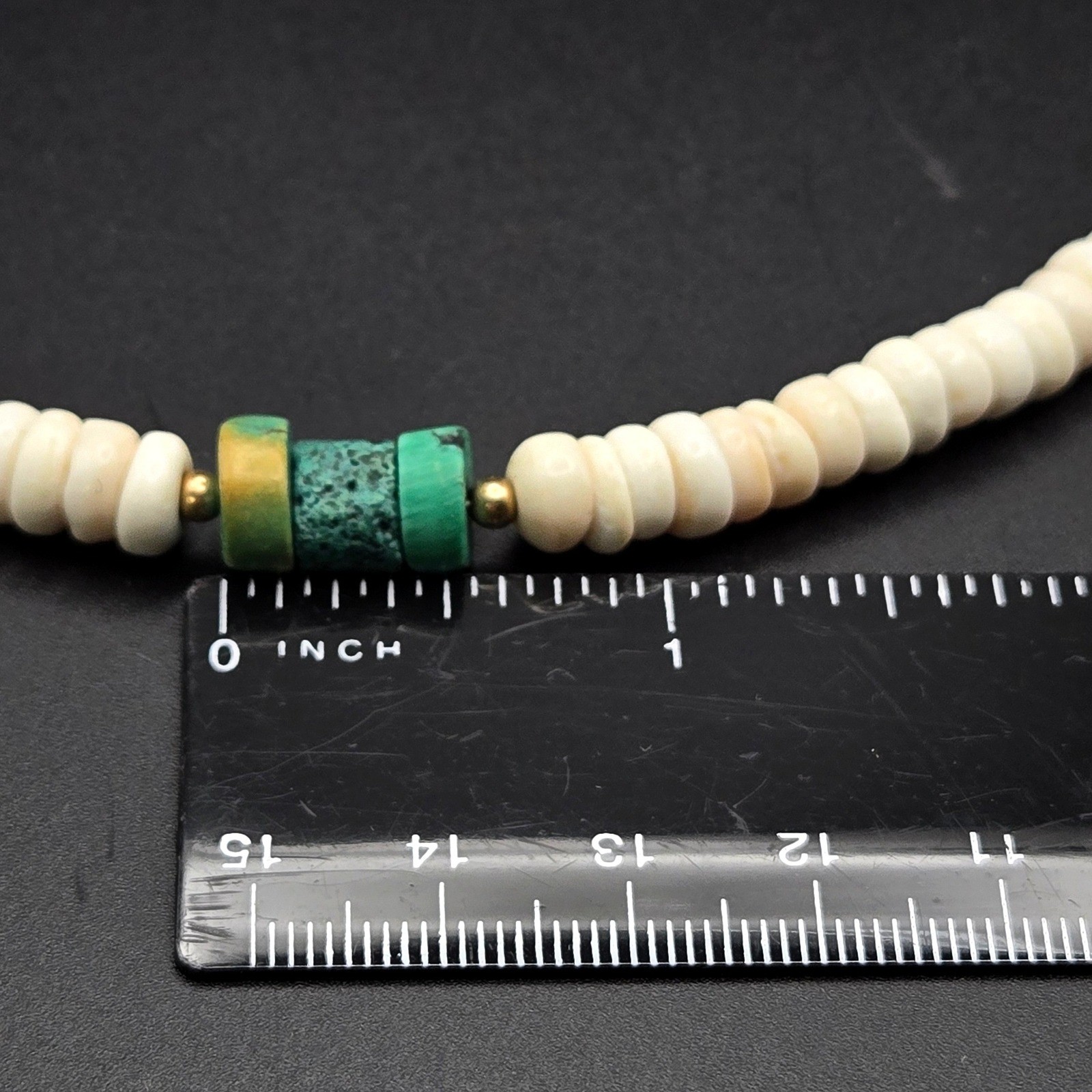 Vintage Puka Shell Necklace Turquoise and Green Dyed Stone Accents 17″ Surfer