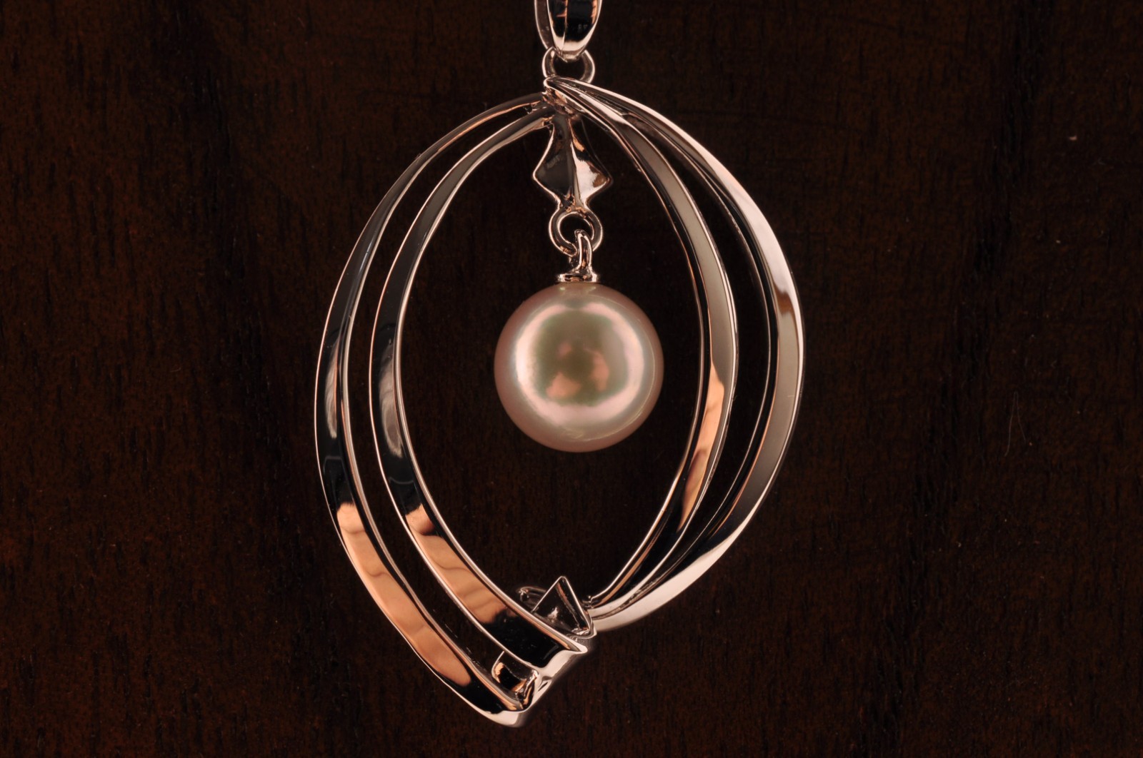 Near mint Japan brand “MIKIMOTO” Akoya pearl pendant 925 silver (total 18.7ct).