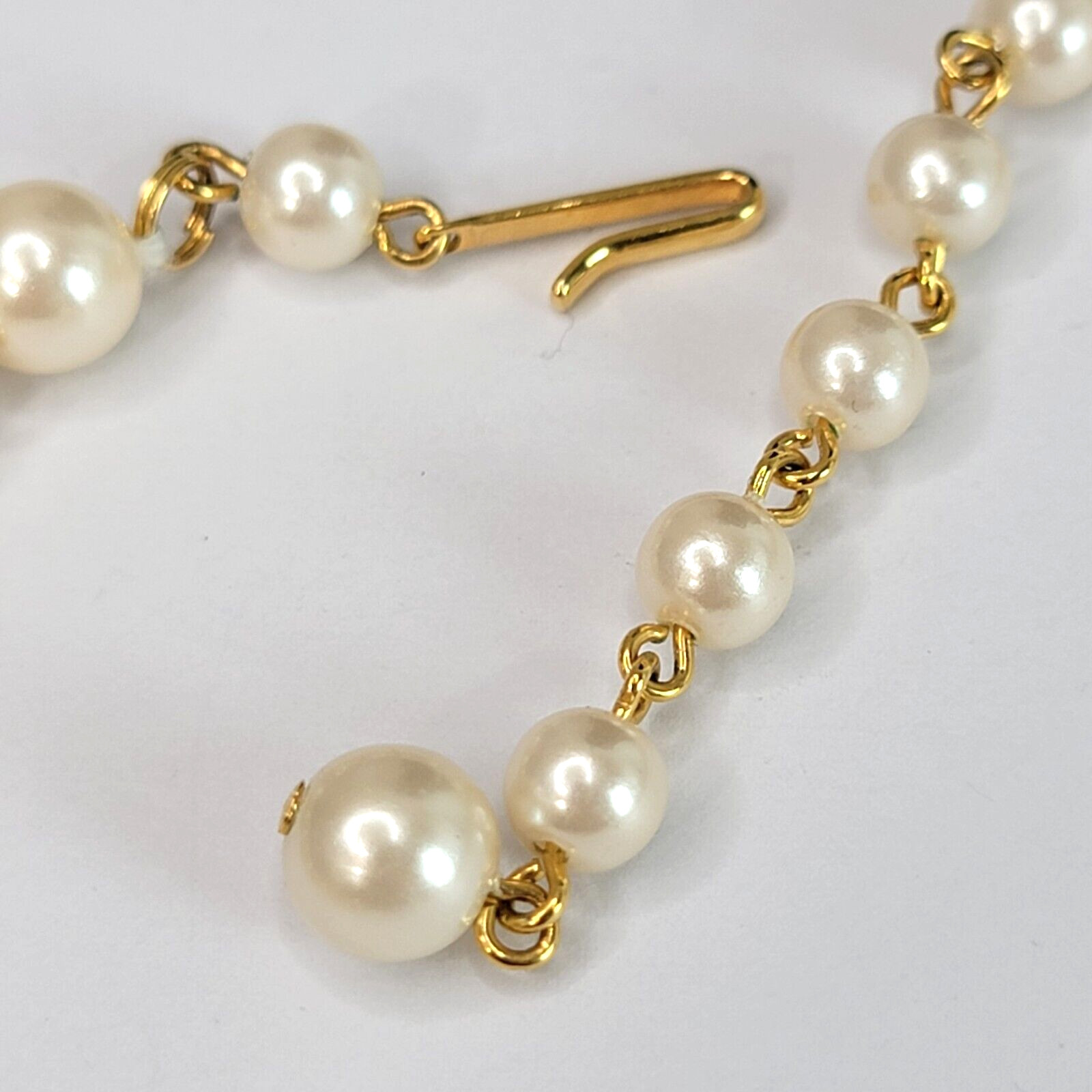 Gold Tone Chain Wrapped Faux-Pearl Necklace 19 Inch Cream Color Hook Clasp