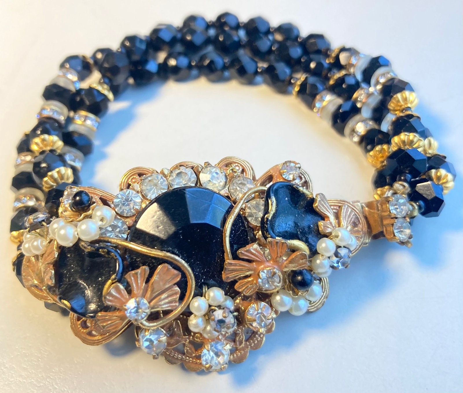 Vtg Unsigned Demario / Haskell 3 Strand Jet Black Glass Bracelet w Cluster Clasp
