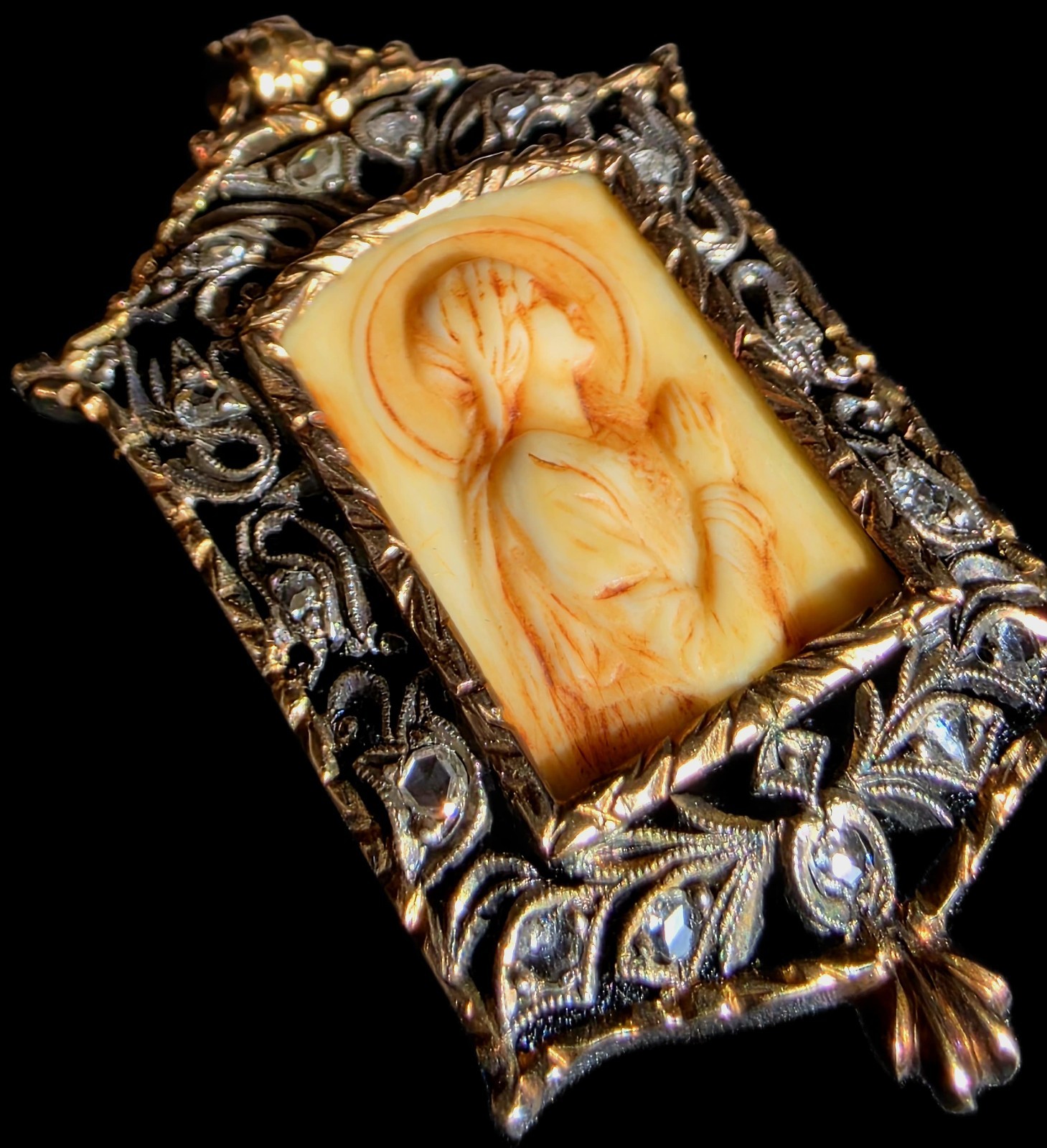 Fine Antique Art Nouveau 18K Gold Silver Diamonds Virgin Mary Pendant Ca 1900