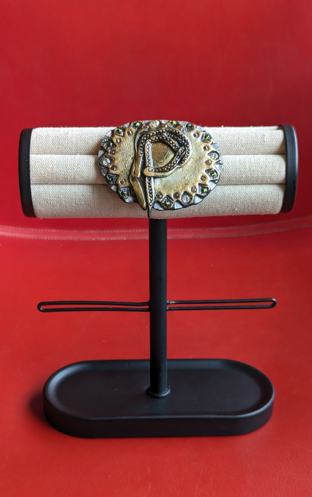 Striking Statement Letter “P” INITIAL Gold Tone Bead Stone Paper Mache BROOCH