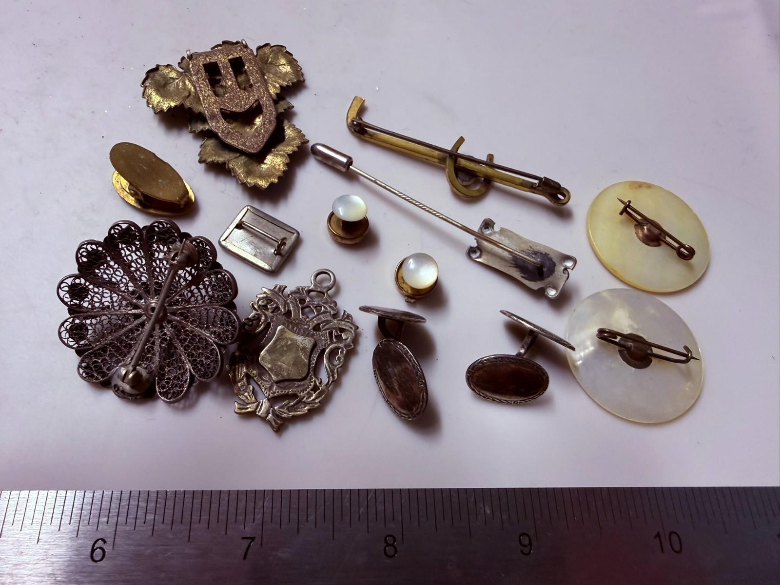 Collection Lot Amazing Variety Antique and Older Vintage Jewelry Brooches – Y7