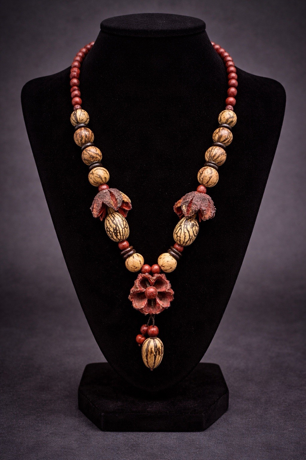Boho Natural Seed Pod Necklace 16” Wood Beaded Red Brown Earthy Statement