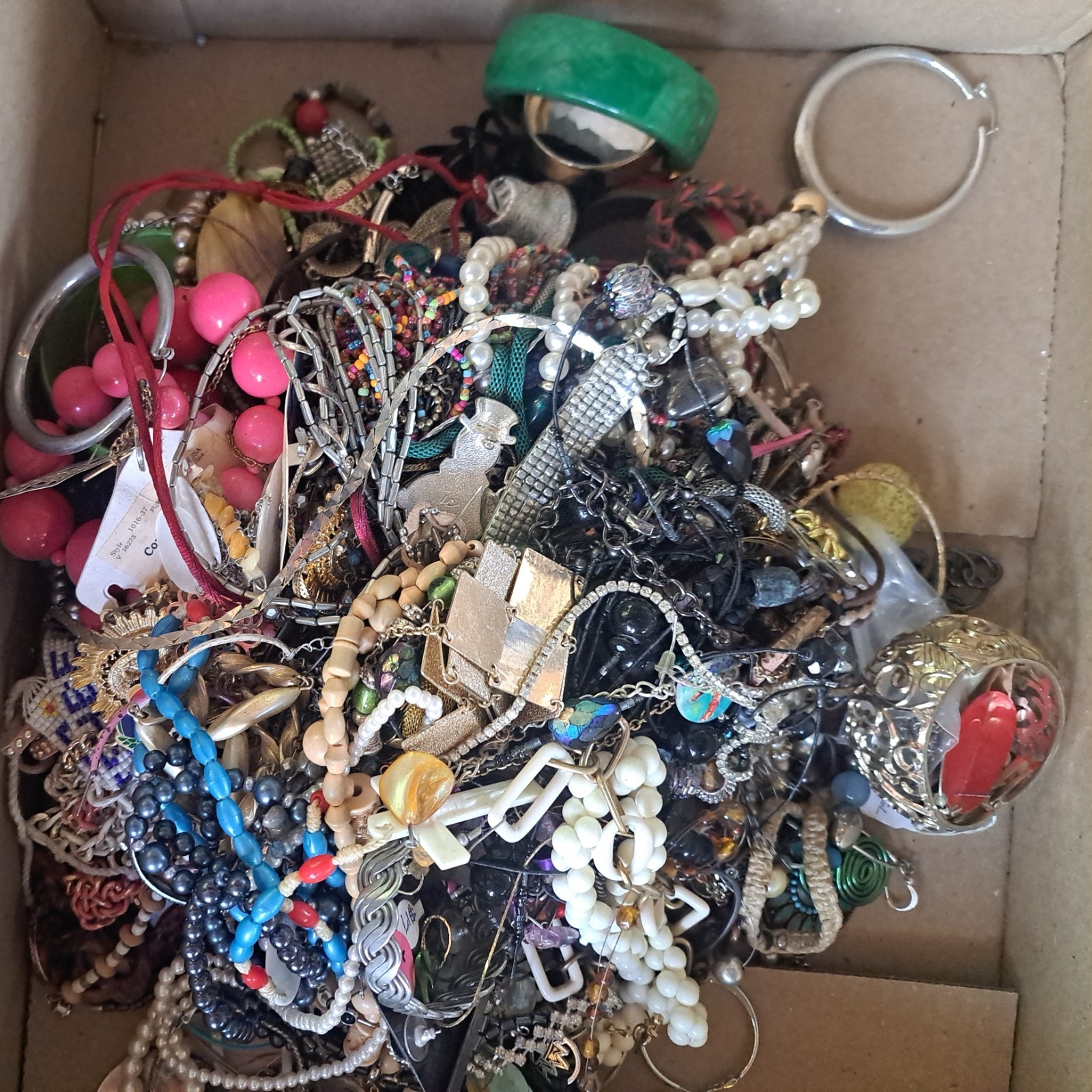 Huge Lot of Vintage to Modern Costume JEWELRY Lot Mixed Tangled , Crafted 9 Lb