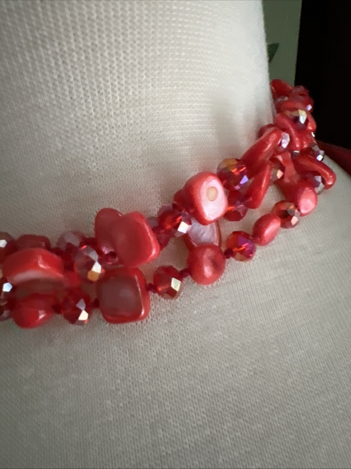 BEAUTIFUL RED MOP GLASS FACETED CRYSTAL 50” NECKLACE