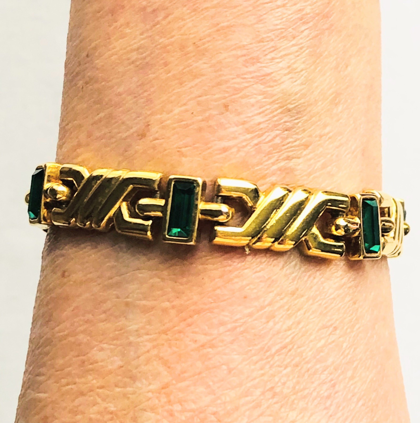 Simulated Emerald Link Bracelet May Birthstone 90s Etruscan Style Jewelry 7″