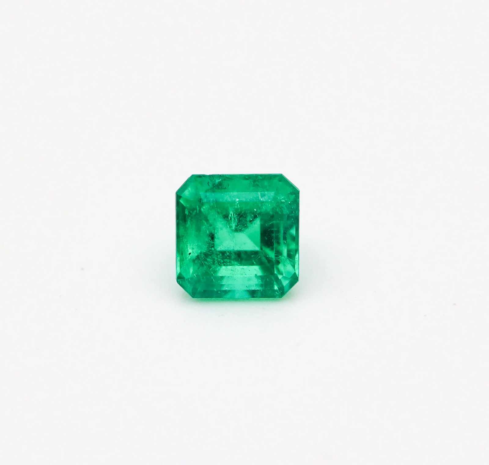 GIA CERTIFIED Colombian Emerald Square Shape Vivid Green 3.28 Carats