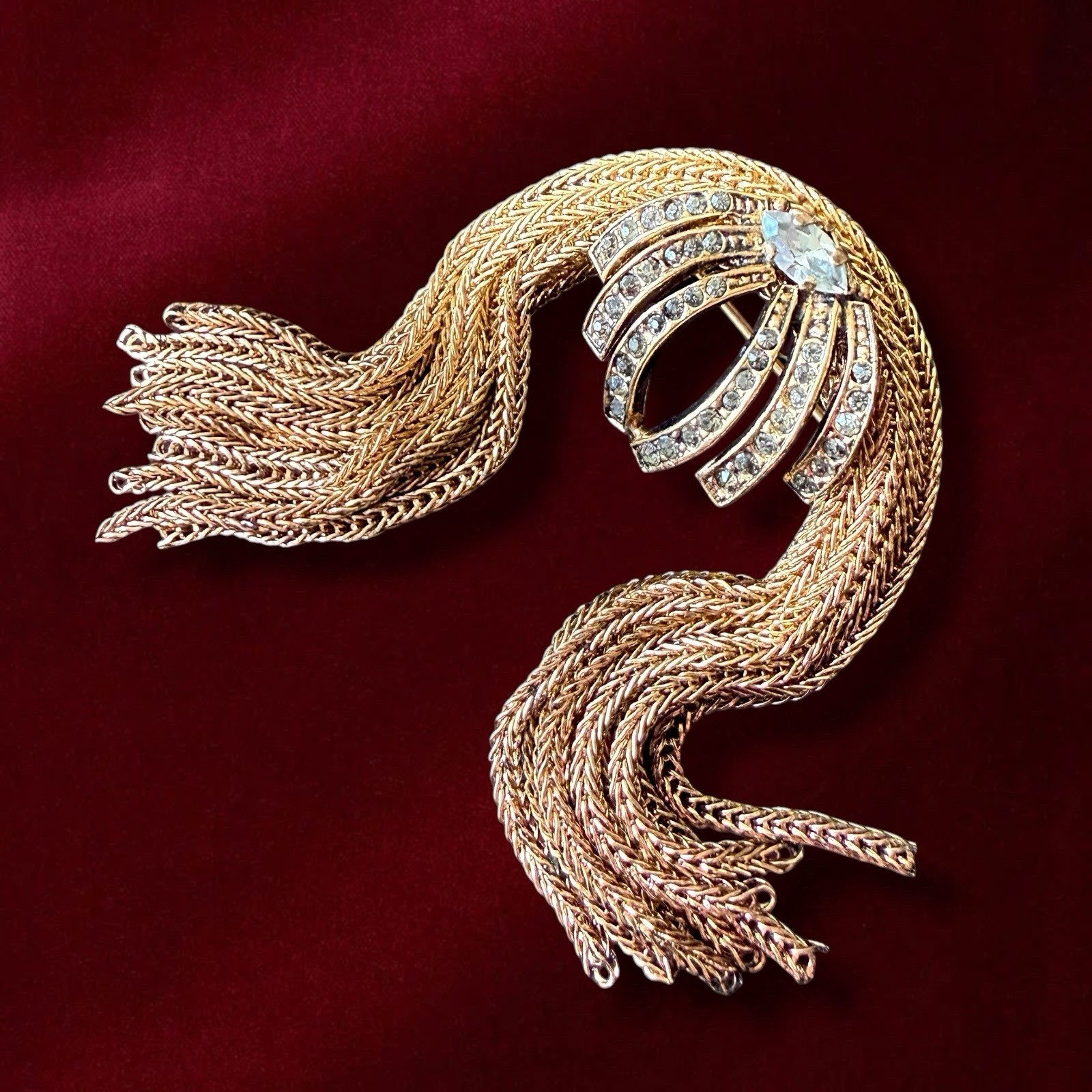 Tassel Brooch Gold Tone Rhinestone Mid Century Vintage Pin Fringe Waterfall