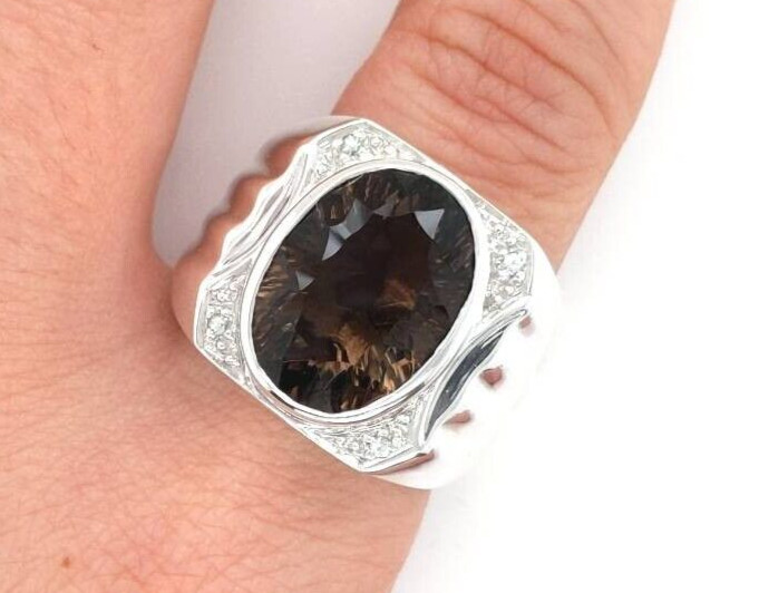 BROWN TOPAZ AND DIAMOND RING SIZE 10 STERLING SILVER 15 GRAMS MENS APPROX. 12 CT