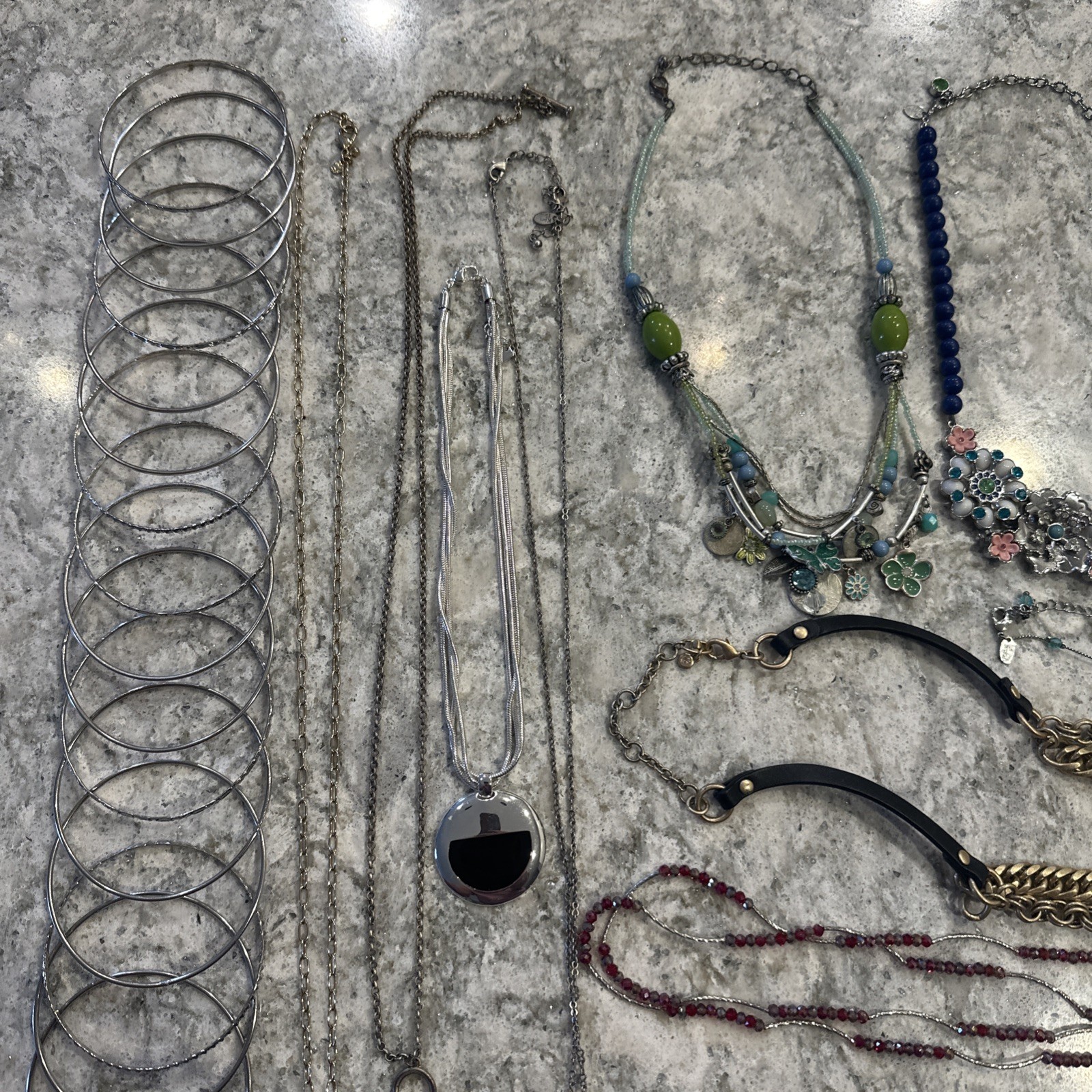 VTG TO NOW ESTATE JEWELRY LOT OF 40+ Pieces Lia Sophia Designer Gaudy Y2K