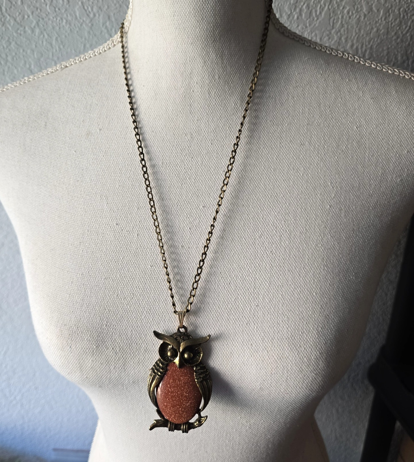 Vintage Bronze Tone Goldstone Belly Owl Pendant Chain Necklace 24″L