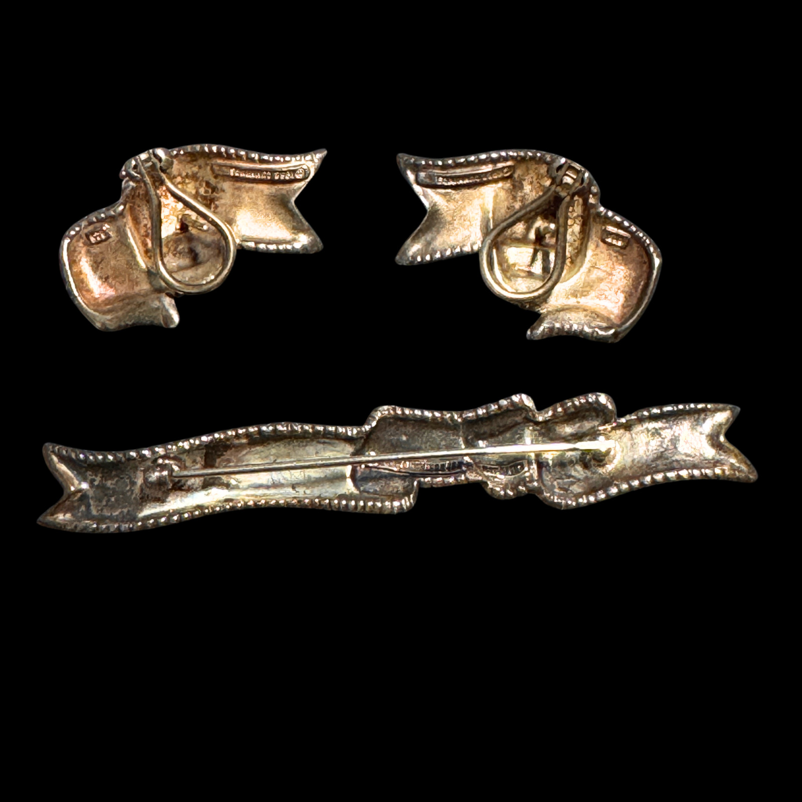 Vintage TIFFANY & CO. Angela Cummings Sterling Silver Ribbon Brooch Earring Set