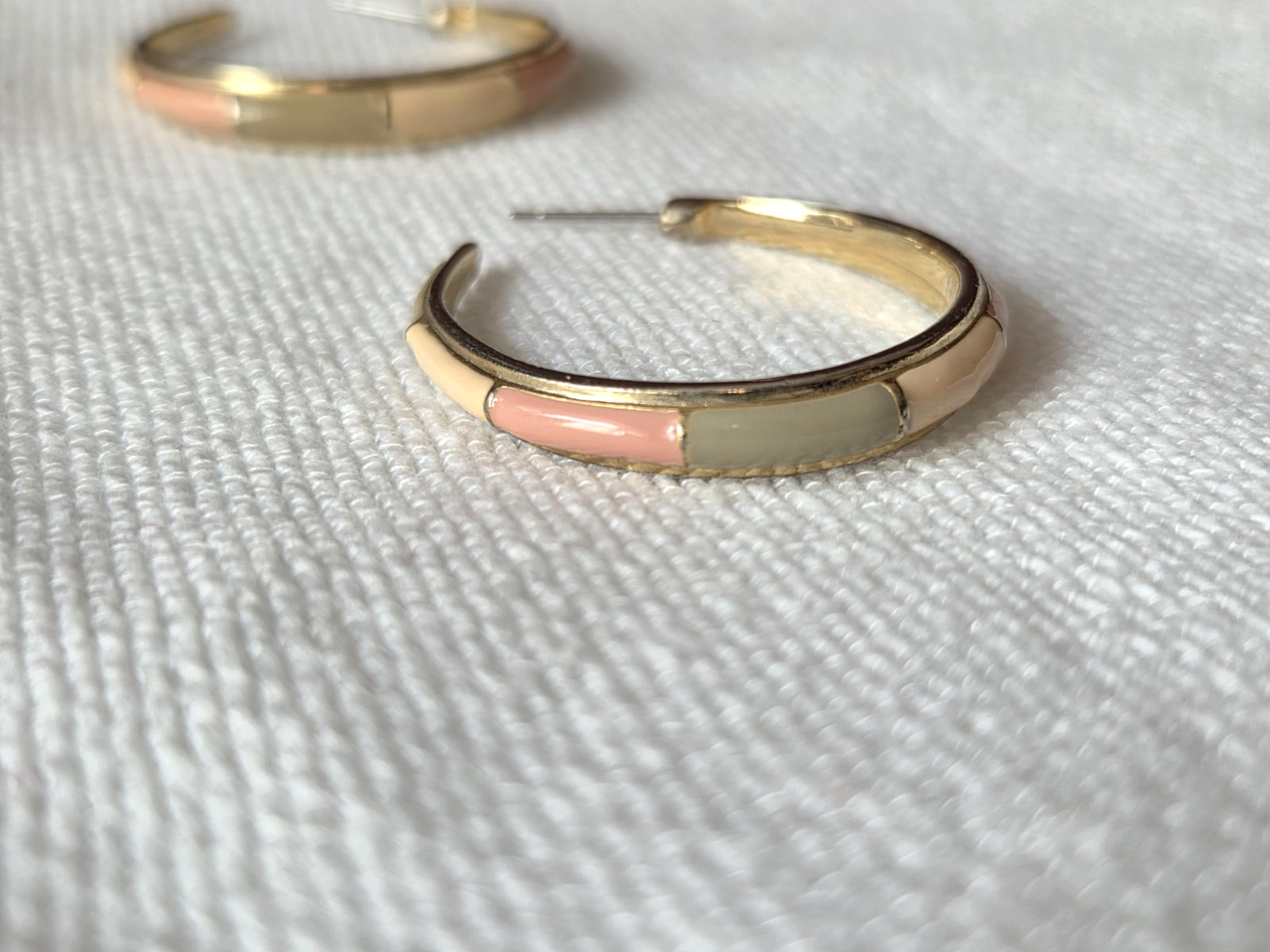Vintage Express Gold Toned Pierced Hoop Earrings With Muted Pink & Green Enamel