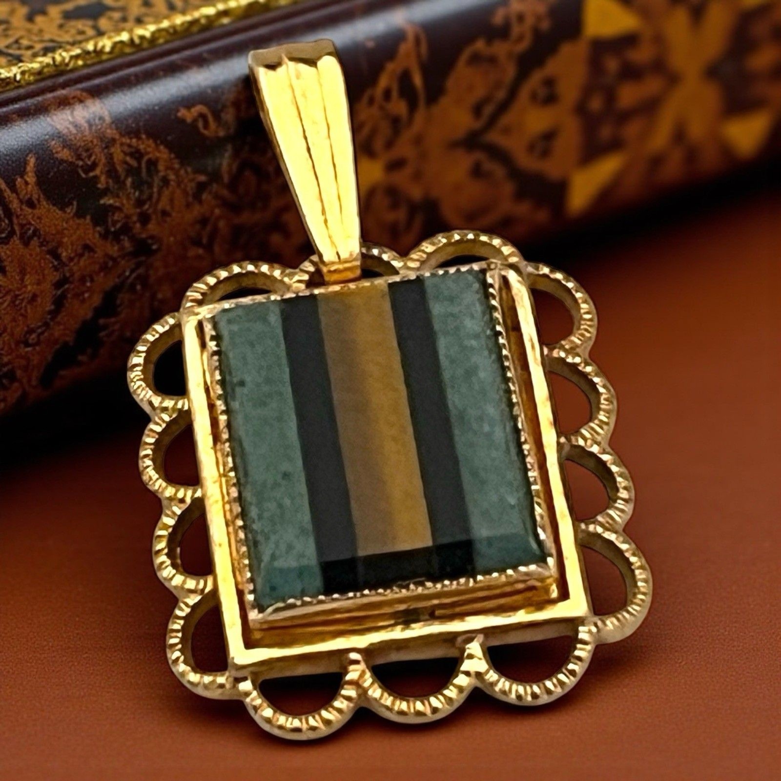 Vintage 1950s Inlaid Stone Pendant Tiger Eye Onyx Jade Gold Filled MCM – 7S