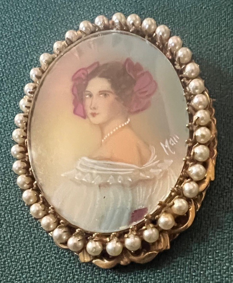 ORIGINAL BY ROBERT SIGNED HAND PAINTED PORTRAIT BROOCH FAUX PEARLS FRAMED SIGNED
