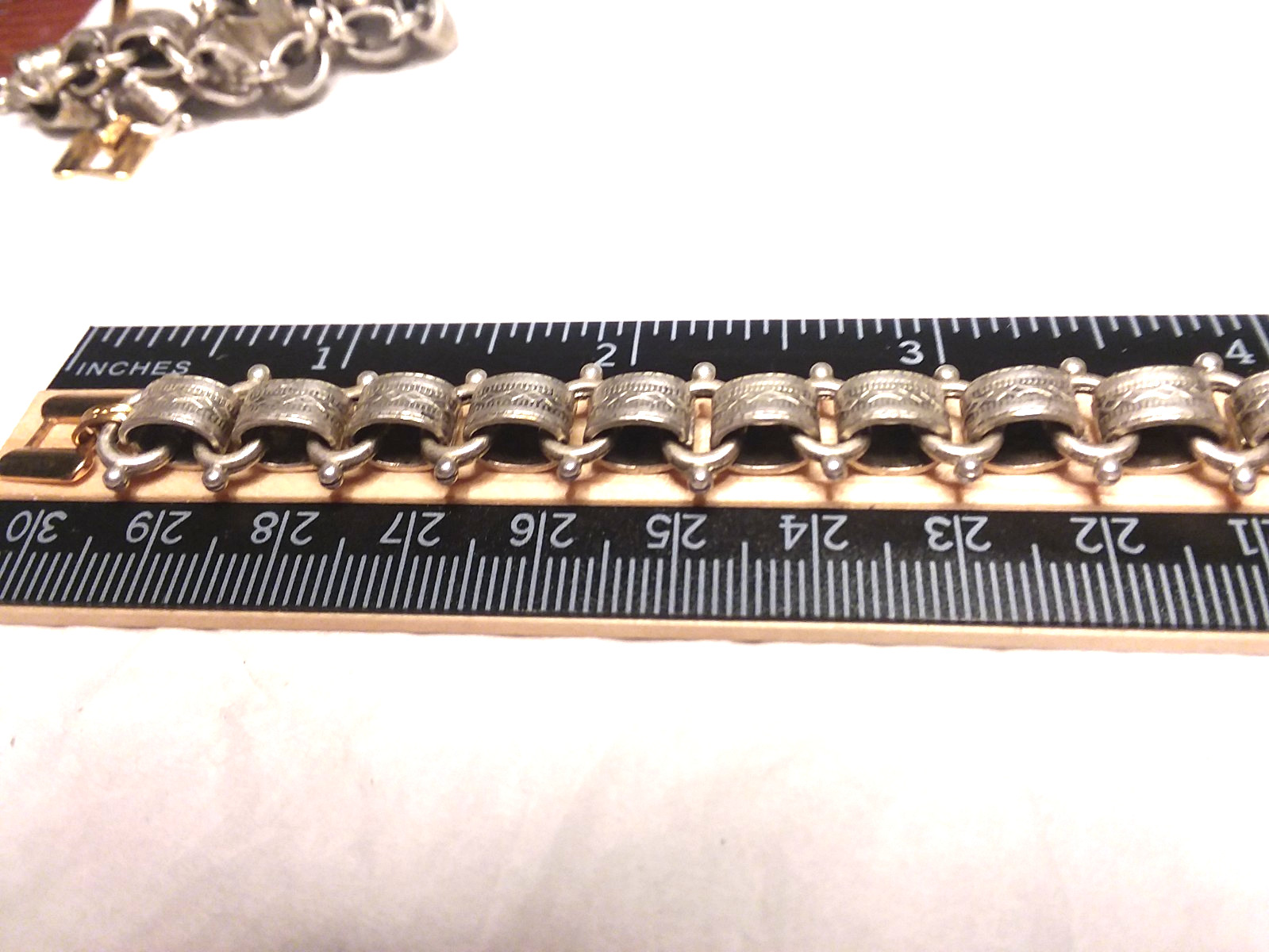 7.25″ Pewter Tone Victorian Revival Bookchain Bracelet 03-01-2026