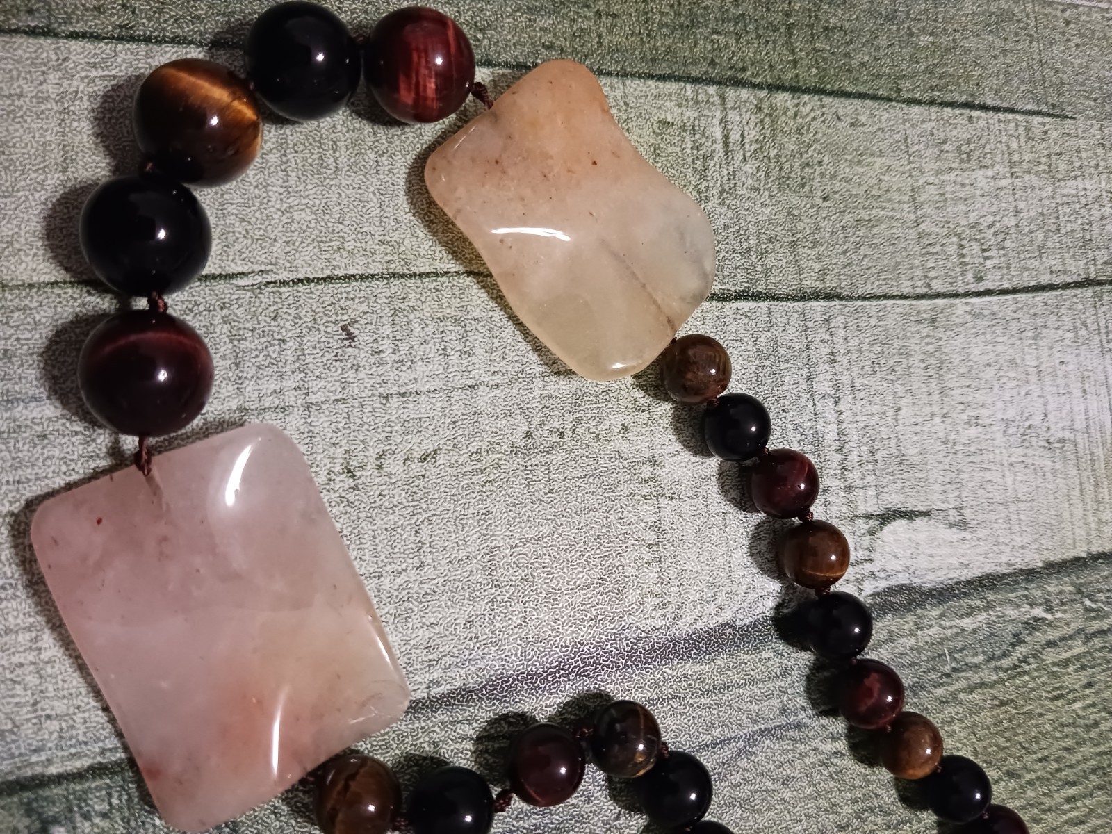 VINTAGE NATURAL YELLOW JADE TIGER’S EYE GEMSTONE NECKLACE 18K WHITE GOLD PLATED