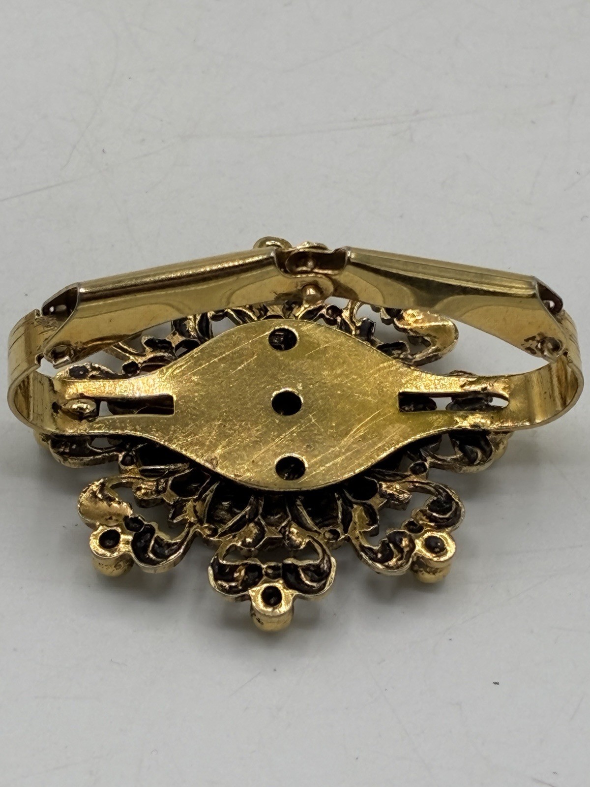 Moroccan 10 Francs Coin Scarf Clip Gold Tone Filigree Vintage Morocco