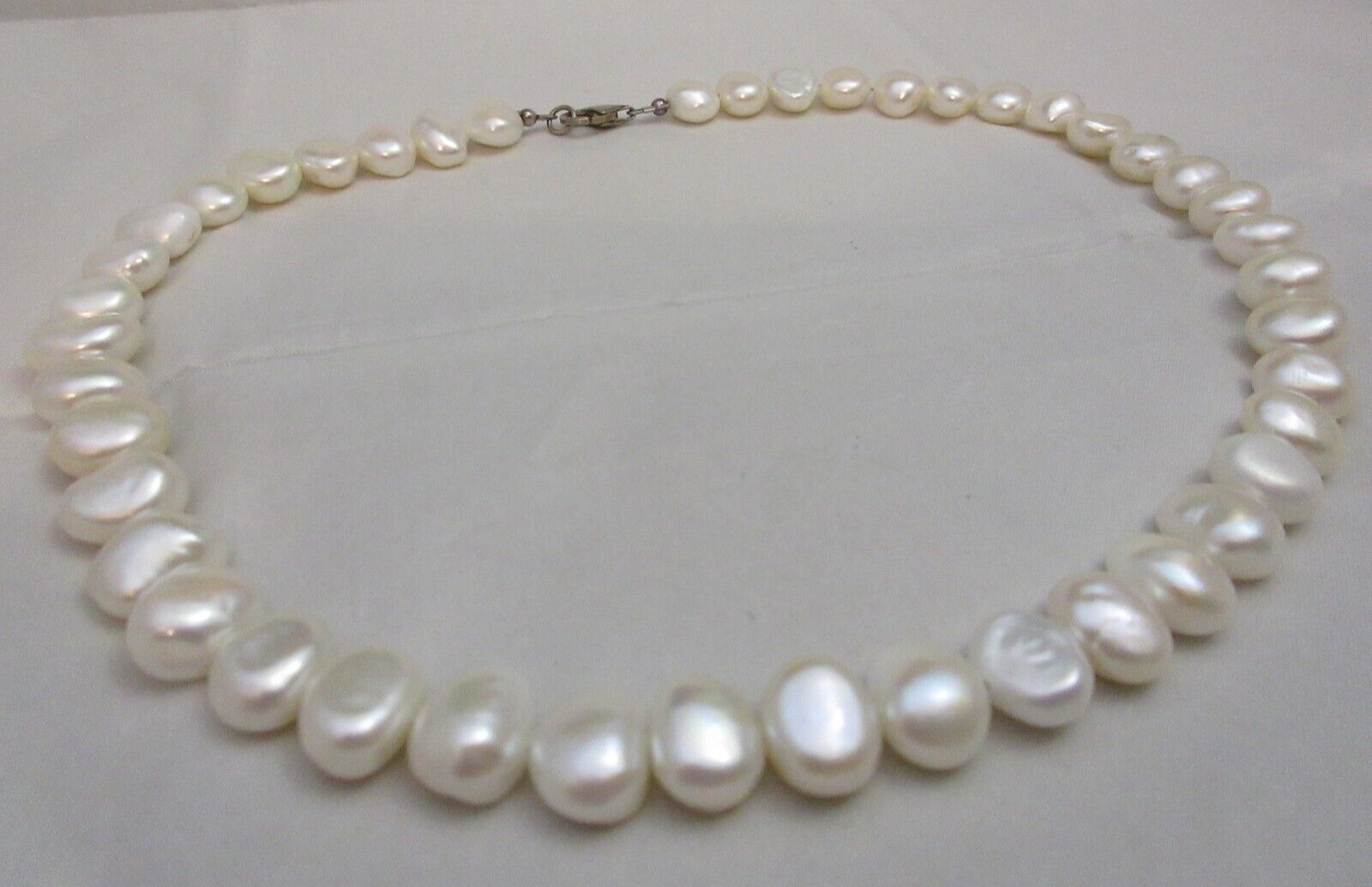 Vintage Natural Pearl Necklace 925 Marked Sterling Silver Lobster Claw Clasp 17″