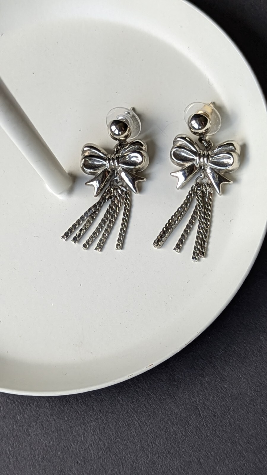 Vintage Silver Tone Ribbon Bow Tie Tassel Chain Charm Drop Stud Dangle Earrings