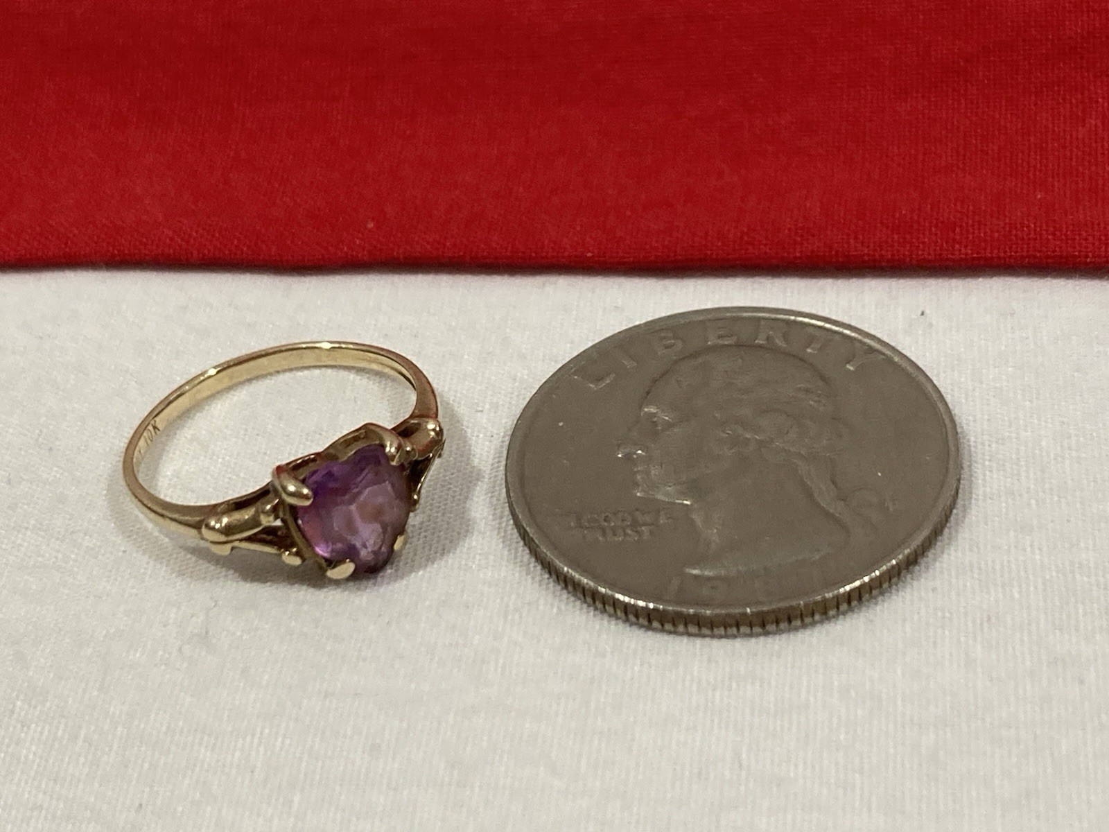 Vintage ROMANY 10k Solid Yellow Gold Heart Shape Amethyst Stone Ring SIZE 4.25