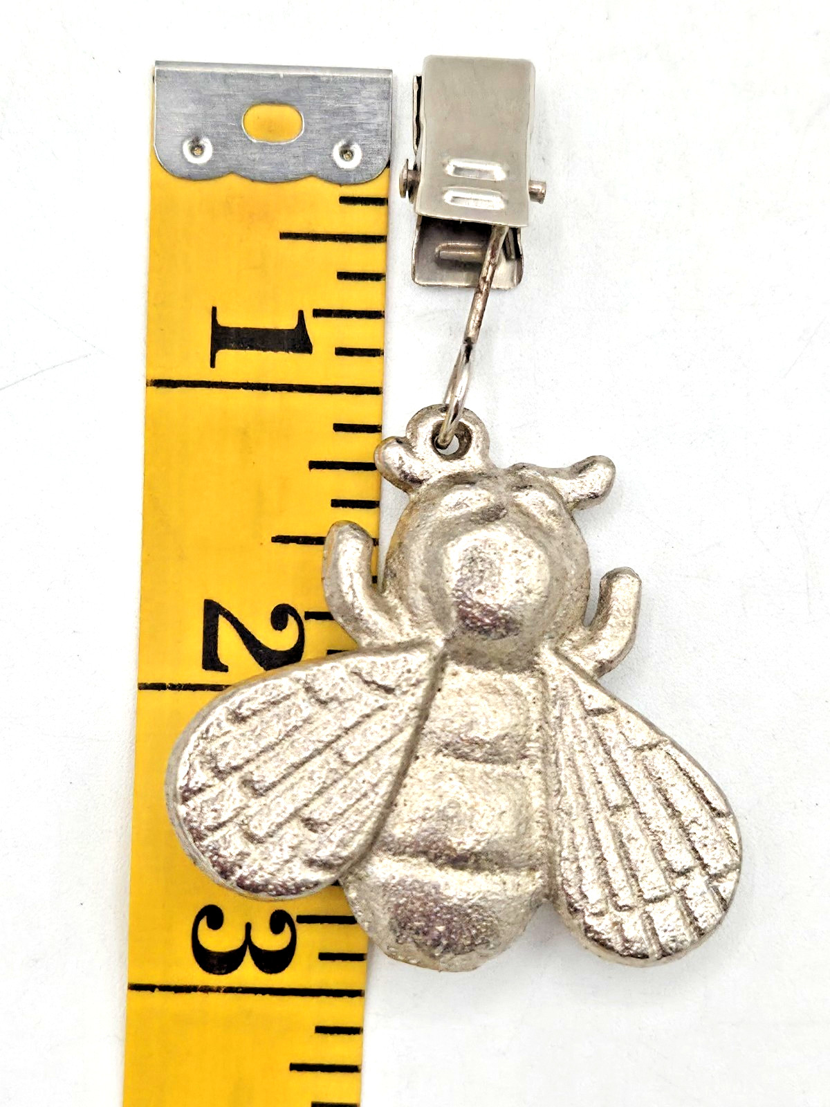 Vintage Tradewind Bay Pewter Bee 3D Tablecloth Weight Charm Brooch ⚡FREE SHIP⚡