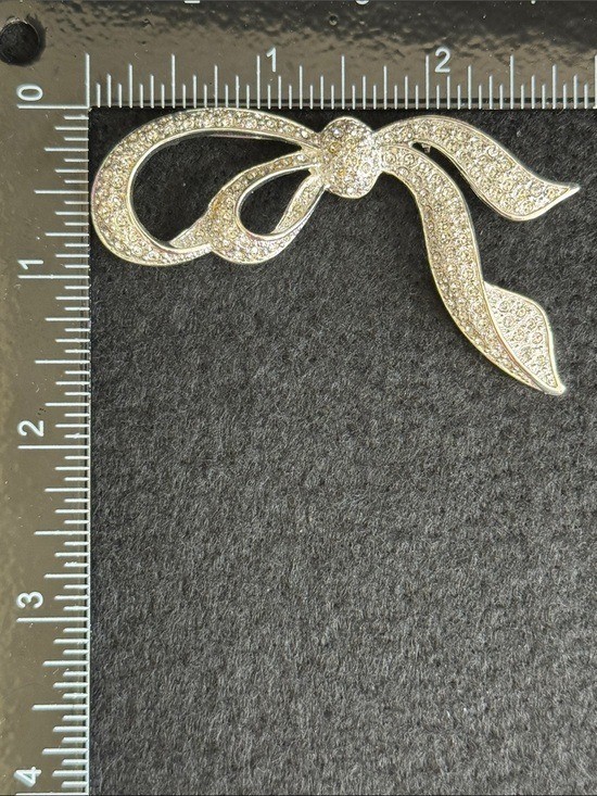 VTG Signed Napier Rhinestone Bow Brooch Silver Tone Ribbon Pin Crystal Pave MCM
