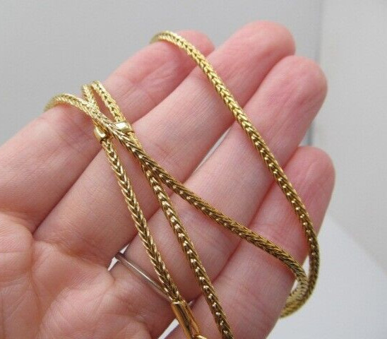 Vintage Gold Tone Wheat Spiga 2.2mm Pull Chain Dangling Charms Necklace