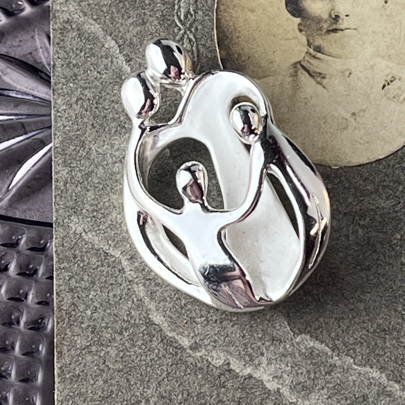 Vtg 1990s Sterling Silver CJs Family Brooch & Pendant -Convertible Signed – 1.5”