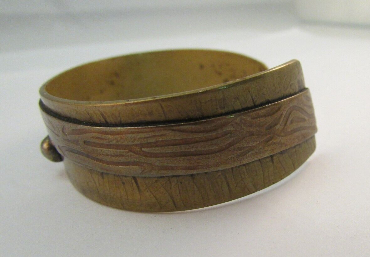 Vintage Signed Mixed Metals Hammered Textured Cuff Bracelet Copper Brass Silver
