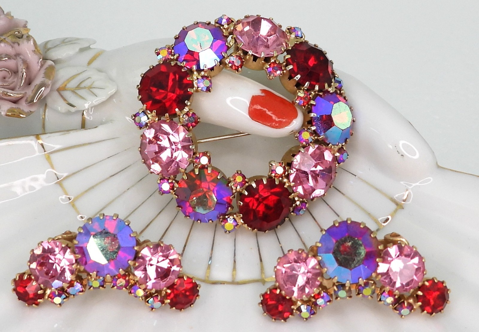 Vintage Signed WEISS AB Red Pink Fuchsia Rhinestone Pin Brooch & Earring Set