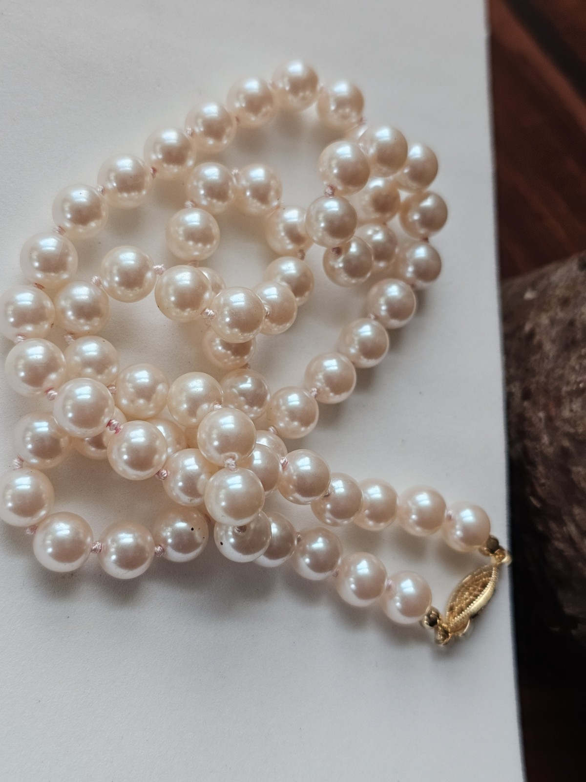 Vtg Sarah Cov Signed Knotted Faux Pearl Pink Necklace Fish Hook Clasp 8mm 22″