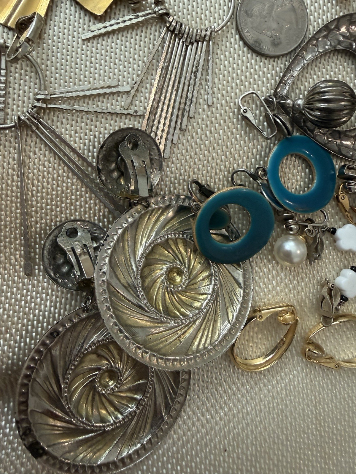 Vintage To Now Lot Of 26 PRs Clip On Earrings Lightweight Dangle Multiple Colors