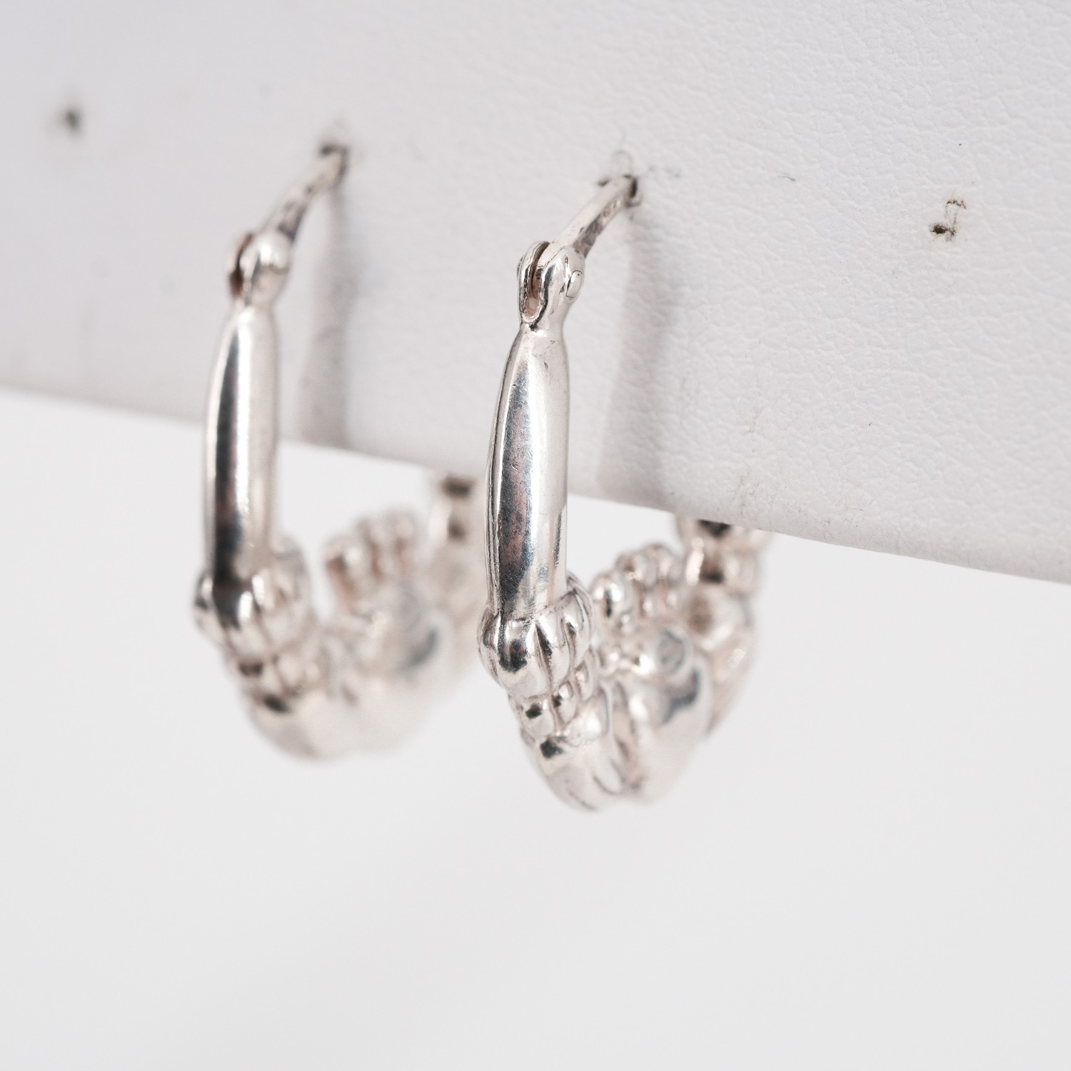 3.3g Solvar Dublin Sterling Silver Claddagh Hoop Earrings Ireland Vintage 0.85in