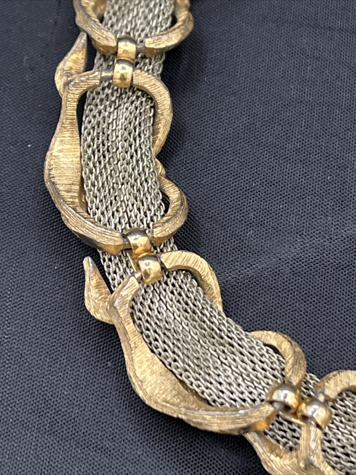 Vintage Silver Tone Chain Mail Link Choker Necklace Gold Articulated Links 14”