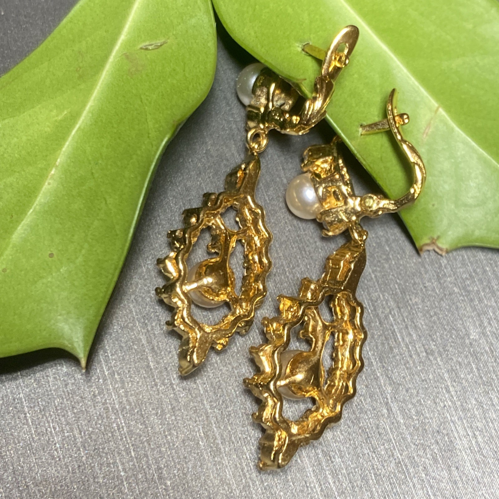 Vintage Pearl Earrings Estate Jewelry Pre-owned Gold Plated Crystal Lozenge Drop