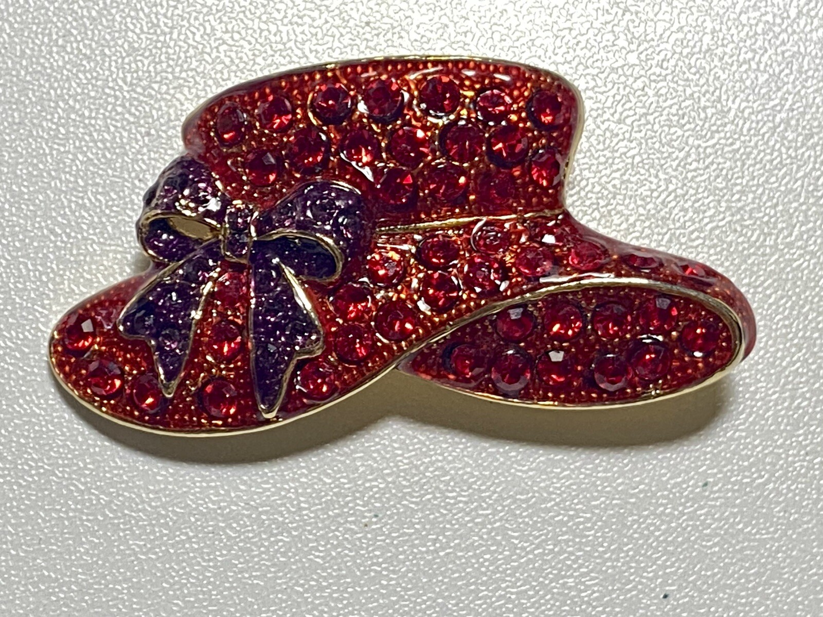 Vintage Red Hat Society Enamel Rhinestone Figural Pin Brooch Pendant Goldtone