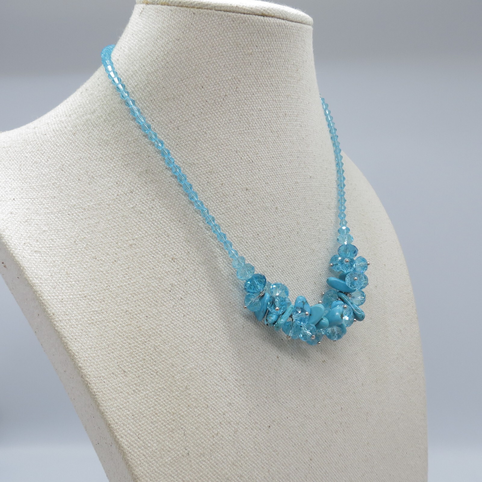Vintage Blue Faceted Beaded Necklace Dyed Howlite Beads Boho 18″