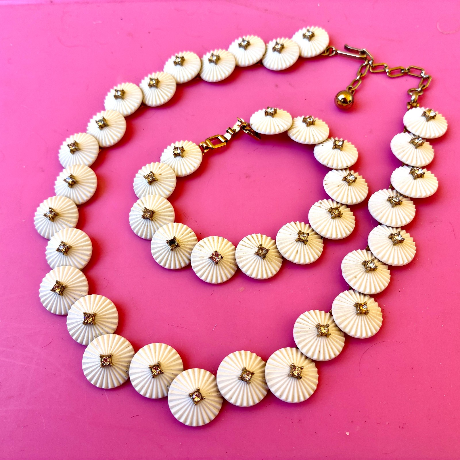 Vintage Necklace and Bracelet Set Shell Design Rhinestones AS IS